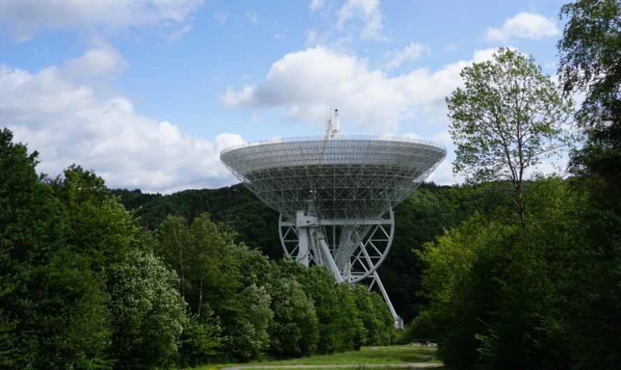 Radioteleskop Effelsberg in der Eifel