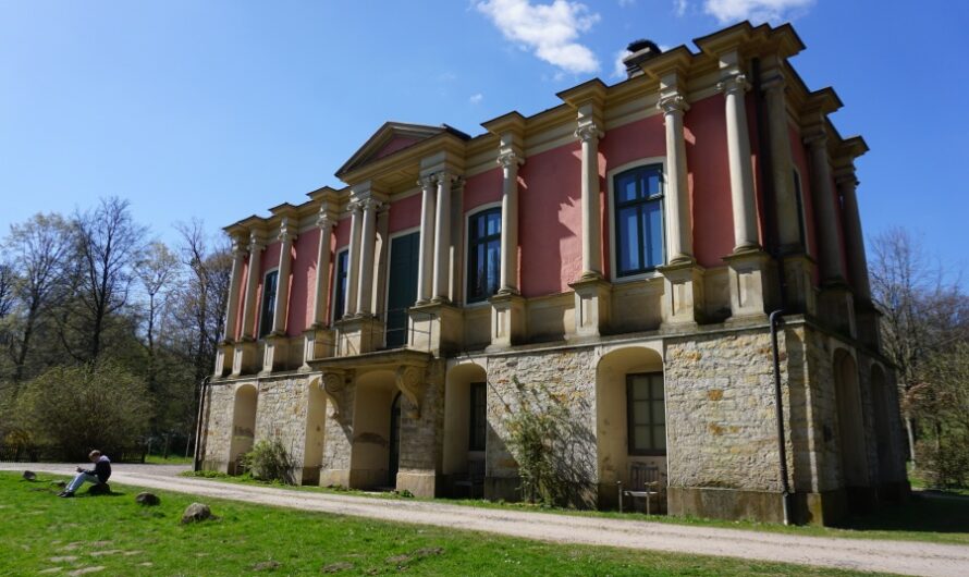 Das Mausoleum im Schaumburger Wald bei Rusbend