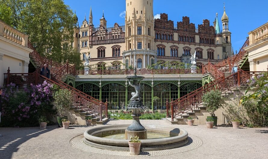Tagesausflug Schwerin – Die Stadt der sieben Seen und Wälder